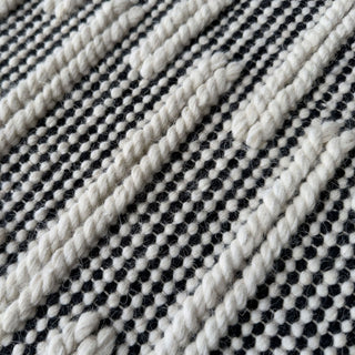 Rug - Ridge - Ivory/Black - 160x230cm