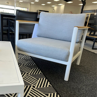 Grenada Outdoor Lounge Chair - White