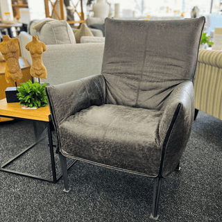 Hugo Steel Chair in Bengal Smoke