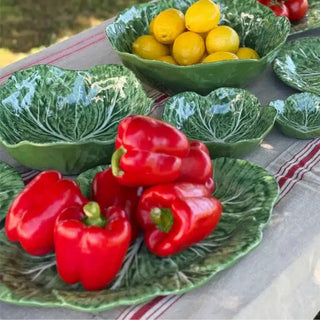 Melamine cabbage platter with fresh red peppers – ideal for serving vegetables or salads