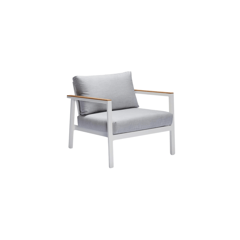 Copenhagen Outdoor Lounge Chair in White Aluminium and Light Grey Outdoor Specific fabric