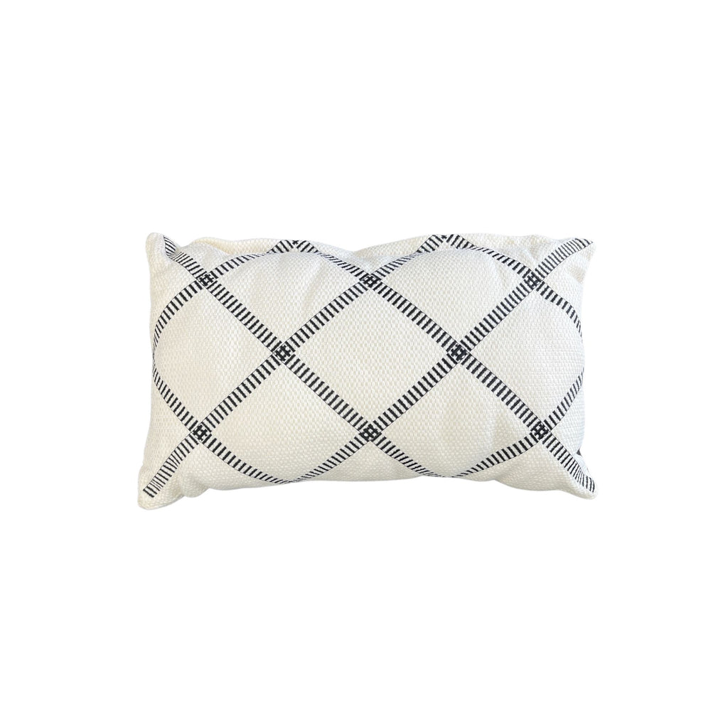 Sunproof Outdoor Rectangle Cushion - Stripe Zigzag - White/Black
