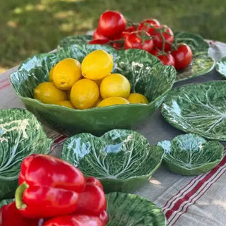 Detailed green cabbage design on 32cm melamine serving bowl – lightweight and shatter-resistant