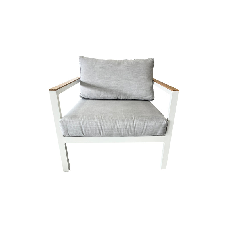 Copenhagen Outdoor Lounge Chair in White Aluminium and Light Grey Outdoor Specific fabric