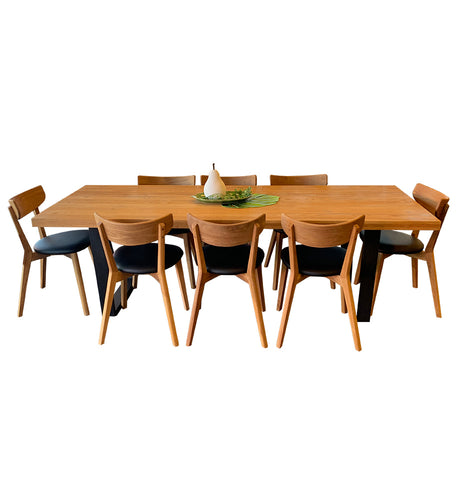 Calia Oak Extendable Dining Table 1800