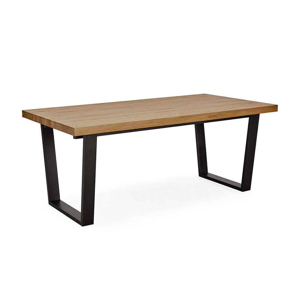 Calia Dining Table 180 (Extendable) - Oak - Side view