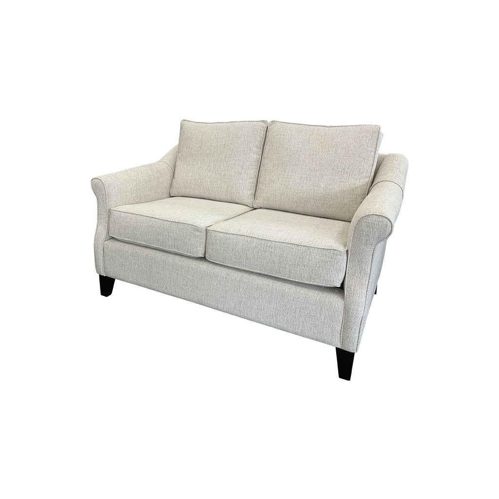 Flora 2str sofa with rolled arms